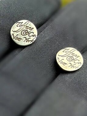 AUTH Tiffany Co. Notes Round Earrings .925 sterling silver NEW YORK Stud